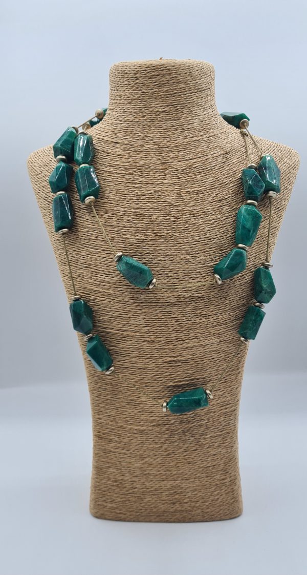 collar piedras verdes doble vuelta