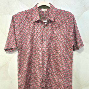 camisa hombre rojo apagado