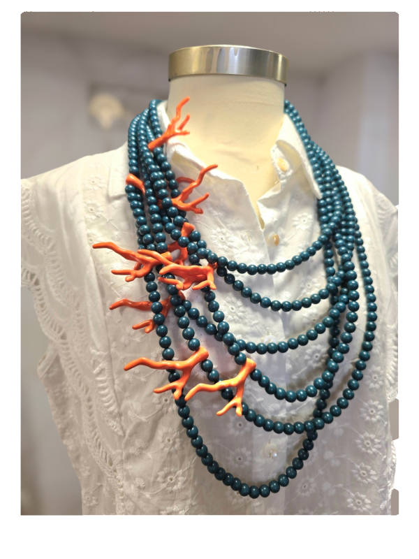 Collar coral